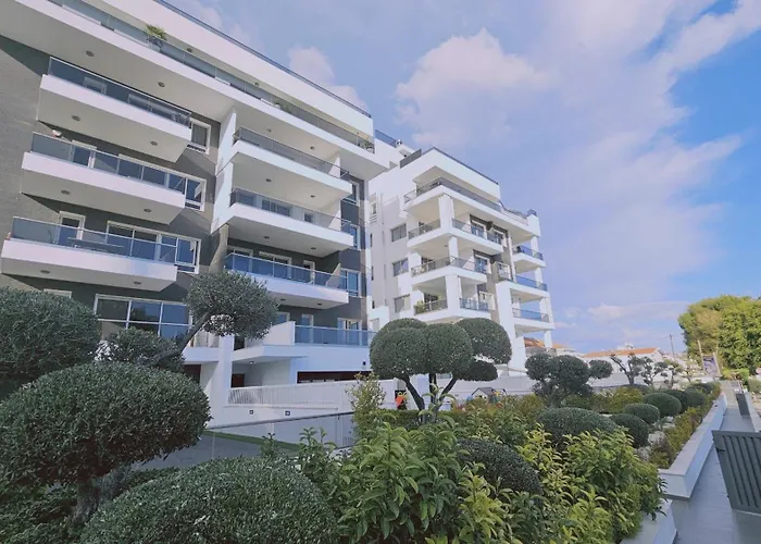 White Petals Apartmán *