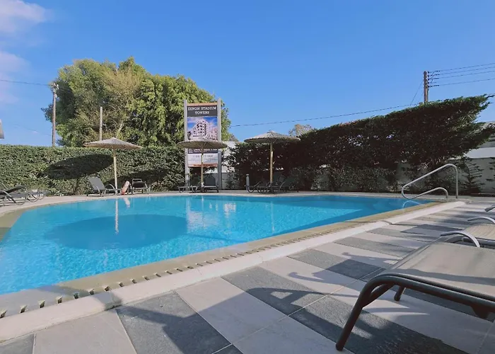 White Petals * Larnaca