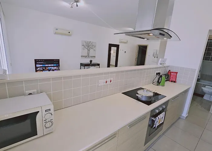 White Petals Lägenhet Larnaca